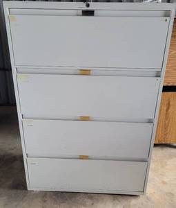 lot 71 image: METAL 4-DRAWER LATERAL FILING CABINET AS SHOWN. APPROX. 36W x 18D x 52H.