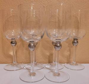 lot 65 image: SET6 - QUALITY WINE GLASSES. FEATURES A RIBBED SILVER BALL ACCENT AND WIDE MOUTH FOR AERATION