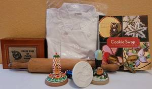 lot 104 image: COOKIE MAKING SUPPLIES COOKIE MOLDS, CHEFS JACKET (M), COOKIE SWAP BOOK, BEST COOKIE HINGED BOX PLUS