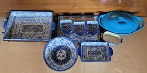 lot 160 image: TEMPTATIONS SERVEWARE COLLECTION. ASSORTED PATTERNS-OLD WORLD BLUE, FLORAL LACE LIGHT BLUE PLUS