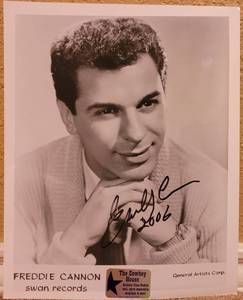 lot 227 image: SIGNED FREDDY CANNON SWAN RECORDS 8 x 10 PHOTOGRAPH AS SHOWN. AUTHENTICITY UNKNOWN.