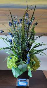 lot 8 image: DECORATIVE FLORAL ARRANGEMENT  VASE IN STYLE, COLOR, AND CONDITION SHOWN. APPROX. 26 H.