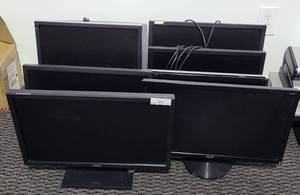 lot 50 image: (8) COMPUTER MONITORS IN VARIOUS BRANDS AND SIZES AS SHOWN. (SOLD 8X THE MONEY)