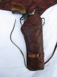 lot 4 image: 6.5- Heritage Rough Rider .22-Lr,  6-Shot, Single-Action Rimfire Revolver, Hand Made Leather, Pistol Belt And Holster,