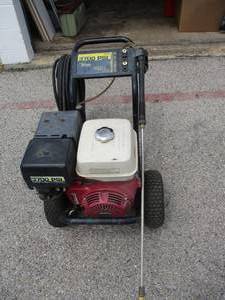 lot 26 image: HONDA # ZR3700 Gas Powered Commercial 3700 PSI Power Pressure Washer With Honda 13-Hp Gx390 Engine, Including Wand And Hose.