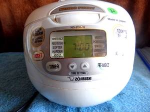 lot 21 image: Zojirushi 5-12-Cup (Uncooked) Neuro Fuzzy Rice Cooker and Warmer Ns-ZCC10 - CHECK COMPS $$$$