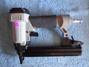 lot 56 image: Porter Cable Ns100 18 Gauge Narrow Crown Stapler