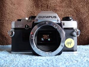 lot 94 image: Vintage Olympus CM10 Camera Body
