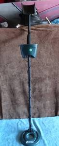 lot 144 image: Cabelas Adventure 5500 Metal Detector By Bounty Hunter