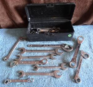lot 198 image: TOOLBOX FULL OF WRENCHES AS SHOWN