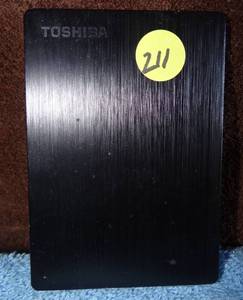 lot 211 image: Toshiba 500k Backup Drive. Model Number DTD205