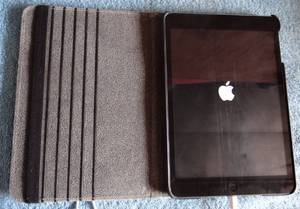 lot 225 image: Apple iPad mini Wi-Fi 16GB Slate Model A1432 MD528LLA Tablet wCase