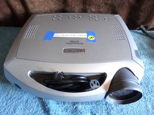 lot 295 image: BIG $$$ TICKET - INFOCUS SCREENPLAY 5700 PROJECTOR - TESTED  WORKS - NEEDS BULB REPLACED