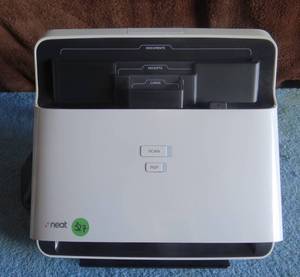 lot 327 image: Neat Desk ND-1000 Desktop Receipts Scanner and Digital Filing System w Cable