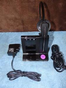 lot 337 image: PLANTRONICS WO2 DECT 6.0 WH500 WIRELESS HEADSET SYSTEM $$