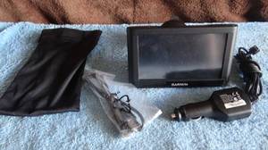 lot 345 image: Garmin Nuvi 52LM GPS 5 Bundle With Car Charger - TESTEDWORKS