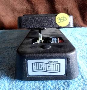 lot 350 image: Dunlop GCB80 High Gain Volume Guitar Effects Pedal $$$