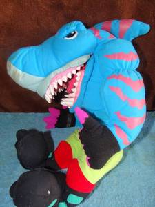 lot 354 image: VERY RARE $$$ - Street Sharks Blades Plush Hand Puppet Mattel 1995 Rare Street Wise Design $$$ CHECK COMPS