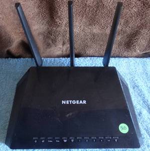 lot 363 image: NEW NETGEAR NIGHTHAWK AC2600 SMART WIFI ROUTER $$