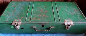 lot 27 image: Vintage Coleman Model 426D  3-Burner Camp Stove USA $$$