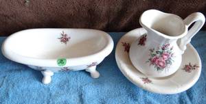 lot 36 image: Vintage VB Athena California USA Mini Pitcher & Bowl Basin Floral Bouquets Roses & Matching Tub - check comps $$$
