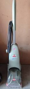 lot 59 image: Bissell QuickSteamer Cross Action Brush Carpet Cleaning Machine