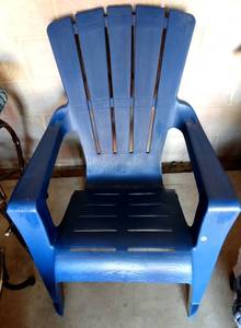 lot 66 image: ADIRONDAK CHAIR - BLUE PLASTIC - VERY COMFORTABLE