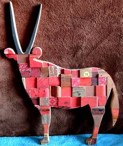 lot 73 image: LONGHORN WATER BUFFALO WALL HANGING - MULTI DIMENSIONAL TEXTURE