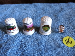 lot 165 image: VINTAGE THIMBLE COLLECTION & TIE PIN