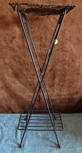 lot 191 image: NICE METAL PLANT STAND - NEEDS WICKER REPLACED