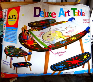 lot 243 image: Alex Artist Studio Super Art Table with Paper Roll Kids Art Supplies - UNUSED OPEN BOX $$$$