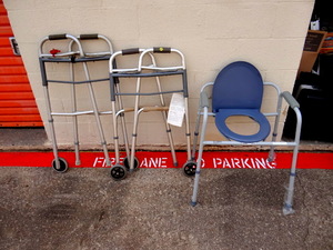 lot 252 image: PHYSICAL CHALLENGED WALKERS AND PORTABLE TOILET SEAT - APPEAR UNUSED