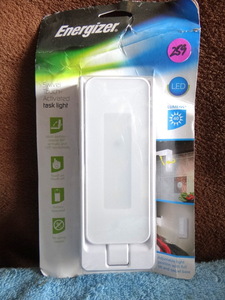 lot 259 image: Energizer Swivel Touch-Activated Task Light, Battery Operated, 38362 - WALMART $14.62
