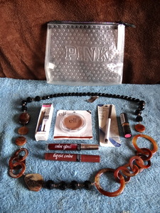 lot 264 image: VICTORIA SECRET PINK BAG, MAKEUP & OTHER BRAND MAKEUP PLUS NOSTALGIA NECKLACE - ALL NEW