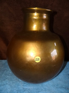 lot 273 image: Vidrios San Miguel Bulb Vase Gold Glass Hand Made In Spain 12 Inches Tall - $$