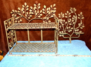 lot 287 image: VINATGE FOLDABLE TWO SHELF BATHROOM ORGANIZER & WALL HANGING CANDLE HOLDER
