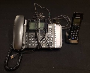 lot 360 image: Panasonic Link2Cell KX-TG9581B 2 Line Cordless Phone