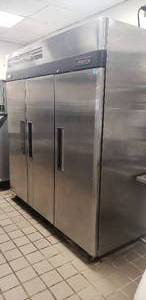 lot 3 image: M3 Turbo Air 72 Cu Ft Reach In Freezer - Model M3F72-3