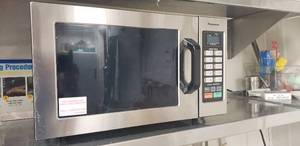 lot 66 image: Panasonic NE-1054F Commercial Microwave Oven