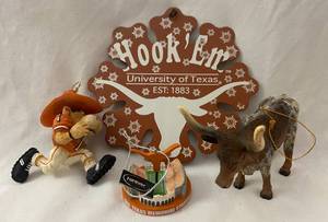 lot 116 image: 4 Texas Longhorn Ornaments