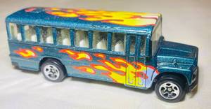 lot 243 image: 1988 Hot Wheels School Bus