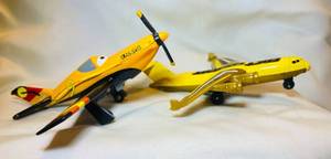 lot 283 image: Disney Pixar Plane, Joey Dundee Aussie Mattel Die Cast, Matchbox Sky Busters Airplane Sky Cargo Fast Freight Jet