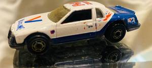 lot 312 image: 1983 Hot Wheels Race Car
