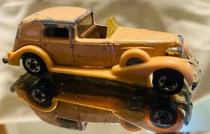 lot 313 image: 1987 Hot Wheels Car