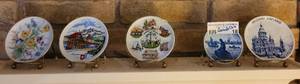 lot 18 image: LOT OF 5 VINTAGE COLLECTIBLE MINI PLATES INCLUDING FROM SCANDINAVIA AND GERMANY. SHELF NOT INCLUDED.