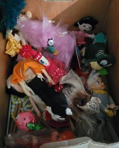 lot 109 image: BOX LOT OF VINTAGE TOYS.