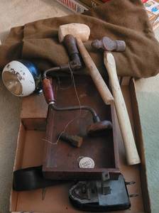 lot 110 image: VINTAGE TOOLS AND MORE.