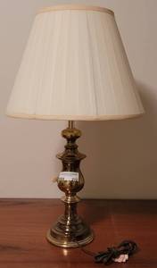 lot 212 image: BRASS LAMP WITH SHADE.