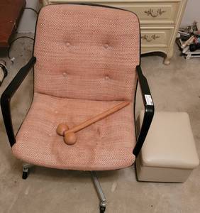 lot 271 image: CHAIR, STOOL AND MORE.