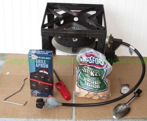 lot 24 image: Single burner gas cooking stand with accessories